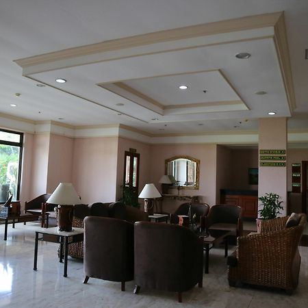 Sunrise Holiday Mansion Tagaytay City Dış mekan fotoğraf
