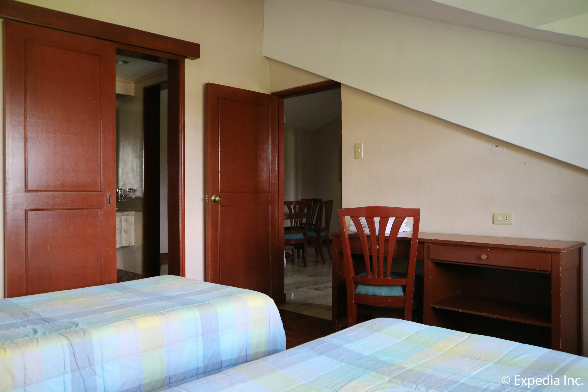 Sunrise Holiday Mansion Tagaytay City Dış mekan fotoğraf