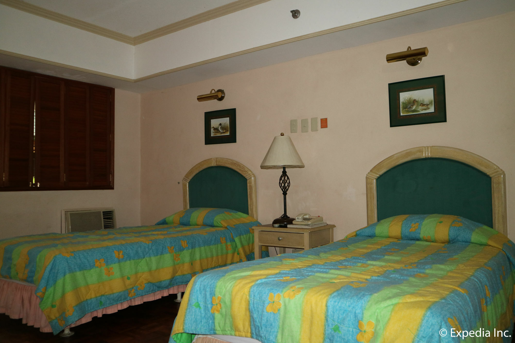 Sunrise Holiday Mansion Tagaytay City Dış mekan fotoğraf