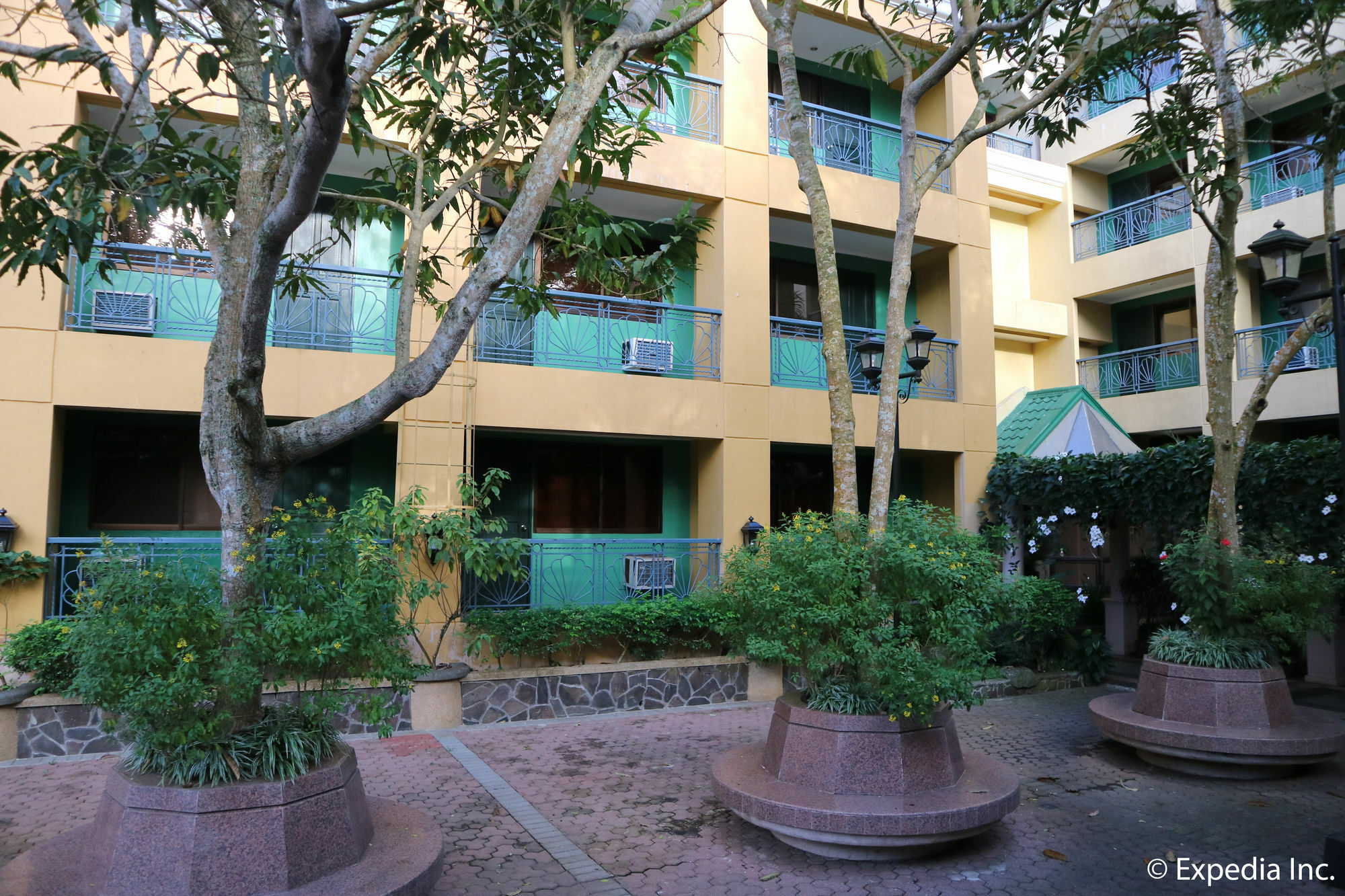 Sunrise Holiday Mansion Tagaytay City Dış mekan fotoğraf